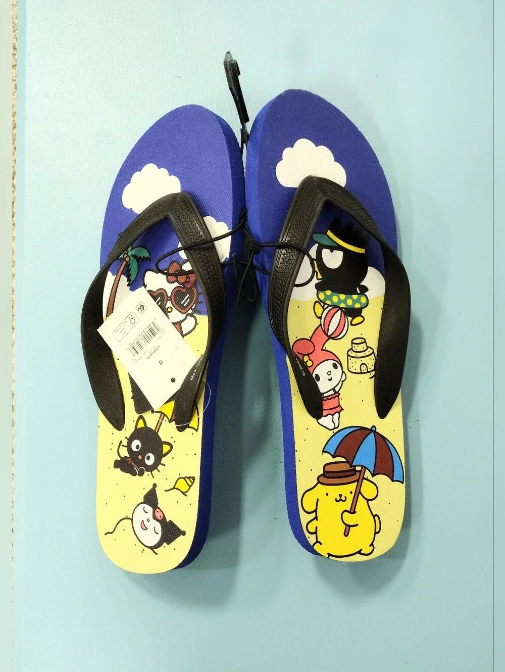 Men's Sz 9 Hello Kitty Blue Character Flip Flop Sandals